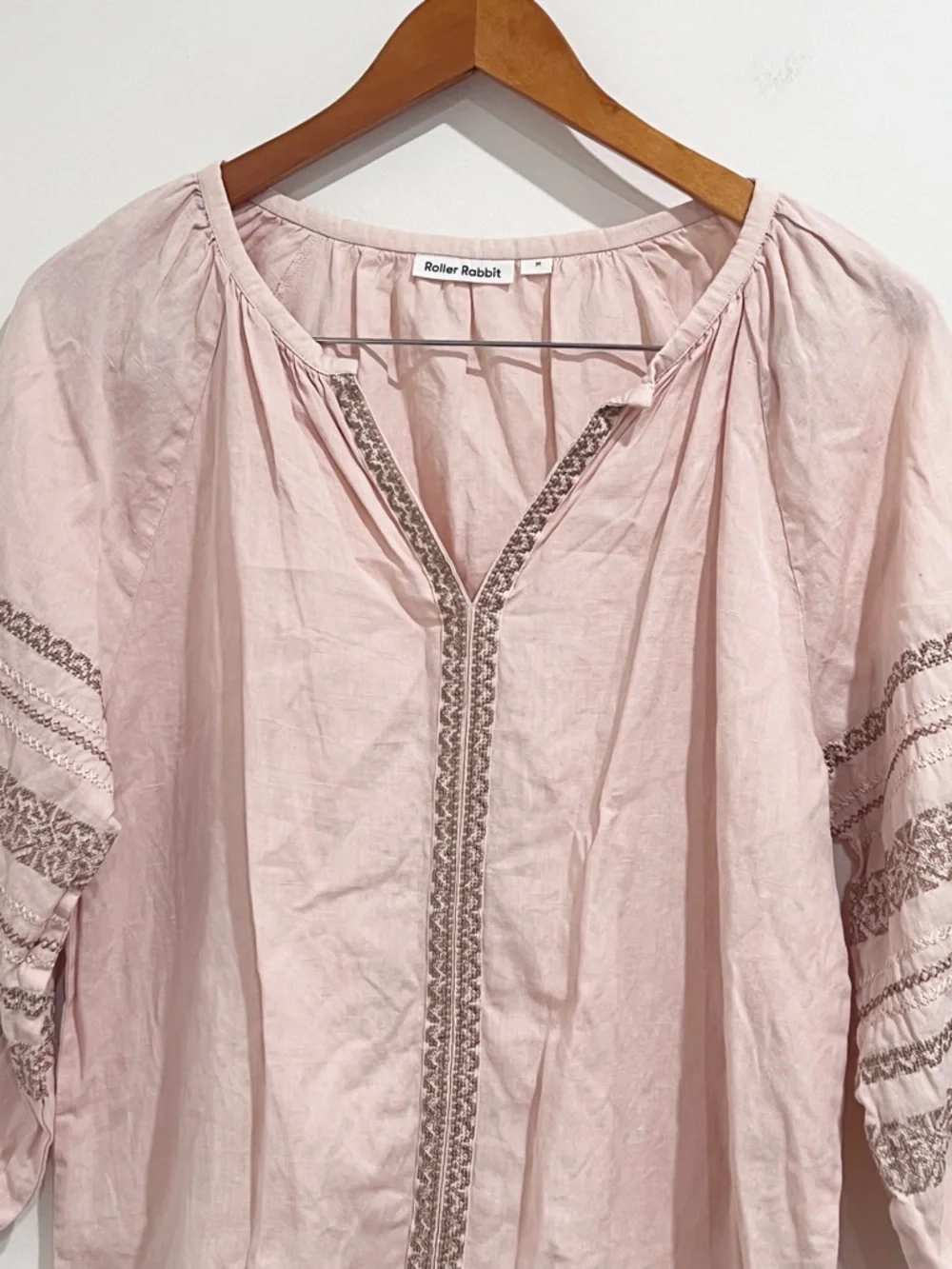 EUC Roller Rabbit Blush Pink/Cream Cross Stitch Embroidered Linen Peasant Top